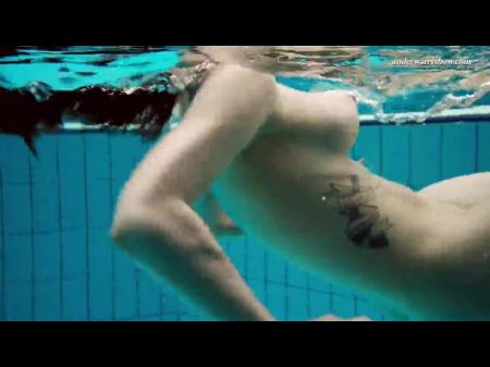 nude swimming sex