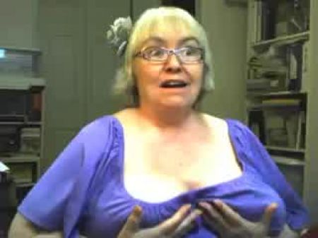granny on cam