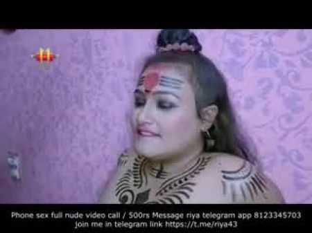 nude curvy innocent aunty